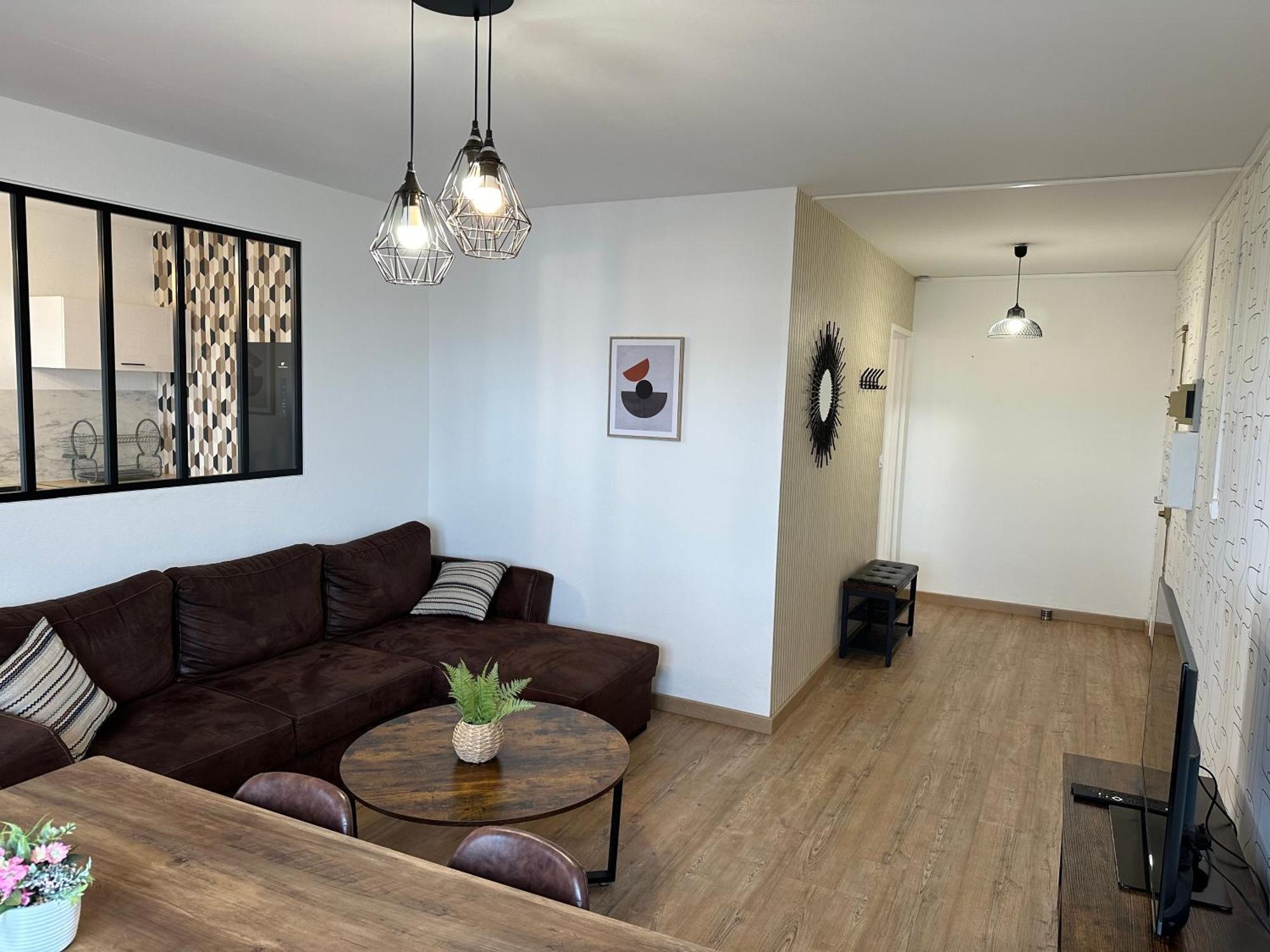 Le Grand Parc 13 - 2 Chambres - Wifi - Parking Шатору Екстер'єр фото