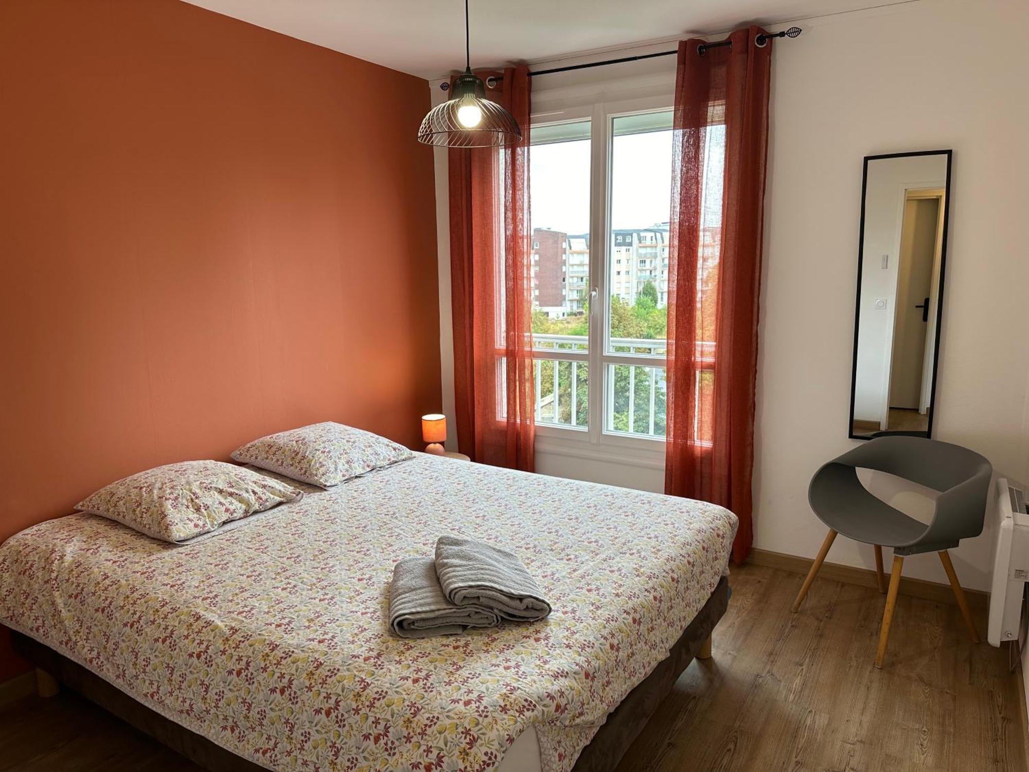 Le Grand Parc 13 - 2 Chambres - Wifi - Parking Шатору Екстер'єр фото